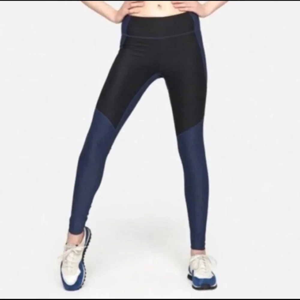 Outdoor Voices Warmup Legging and Venus Crop Bra Top Navy Graphite Set S/M - Picture 3 of 11